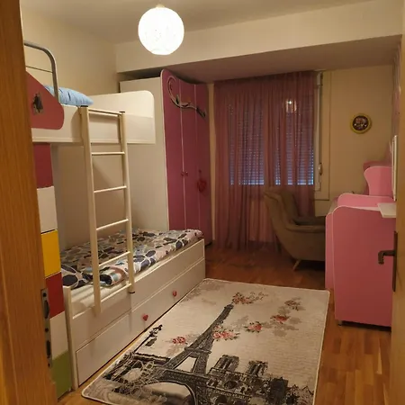 La Maison Du Parc Апартаменты Скопье